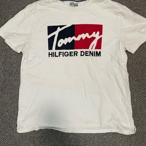 Tommy Hilfiger T Shirt